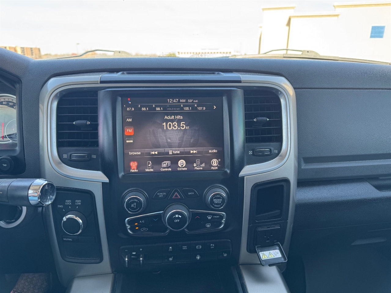 RAM 3500 SLT Mega Cab 4WD DRW 2014