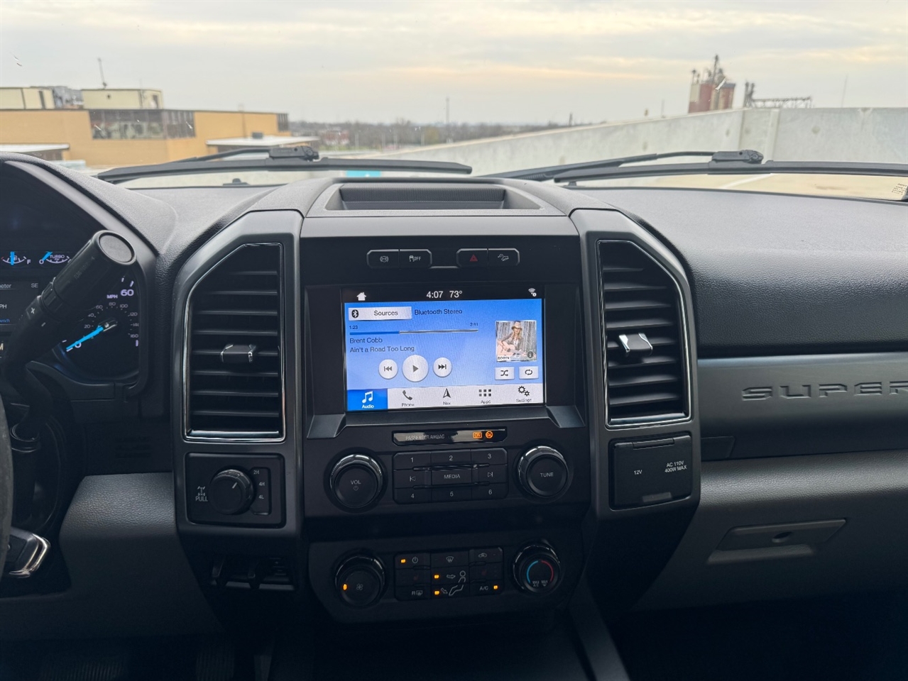 Ford F-250 SD XLT Crew Cab 4WD 2019