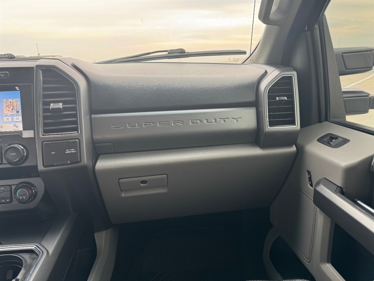 Ford F-250 SD XLT Crew Cab 4WD 2019