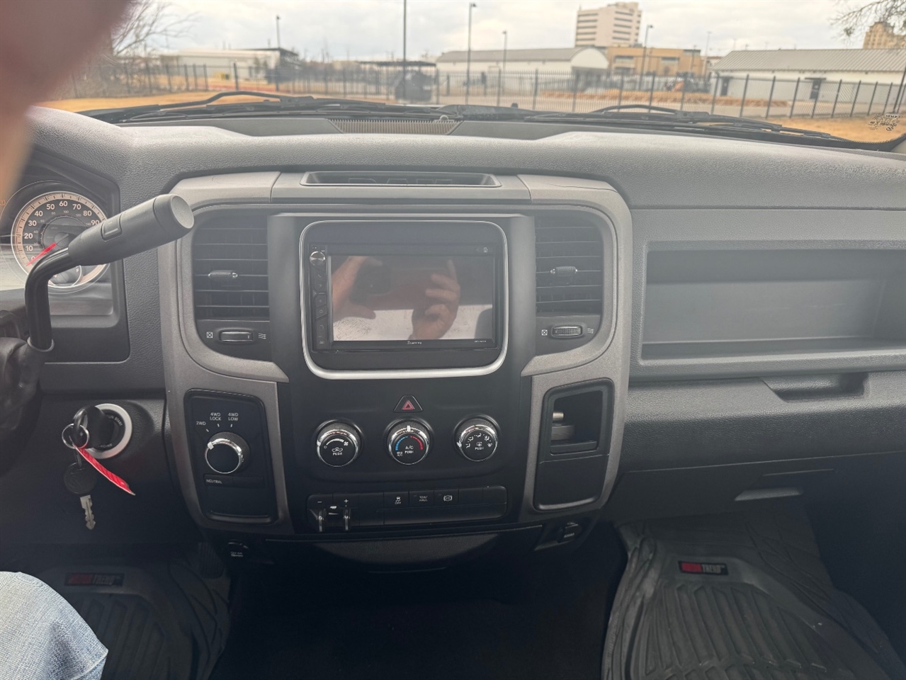 RAM 2500 ST Crew Cab SWB 4WD 2014
