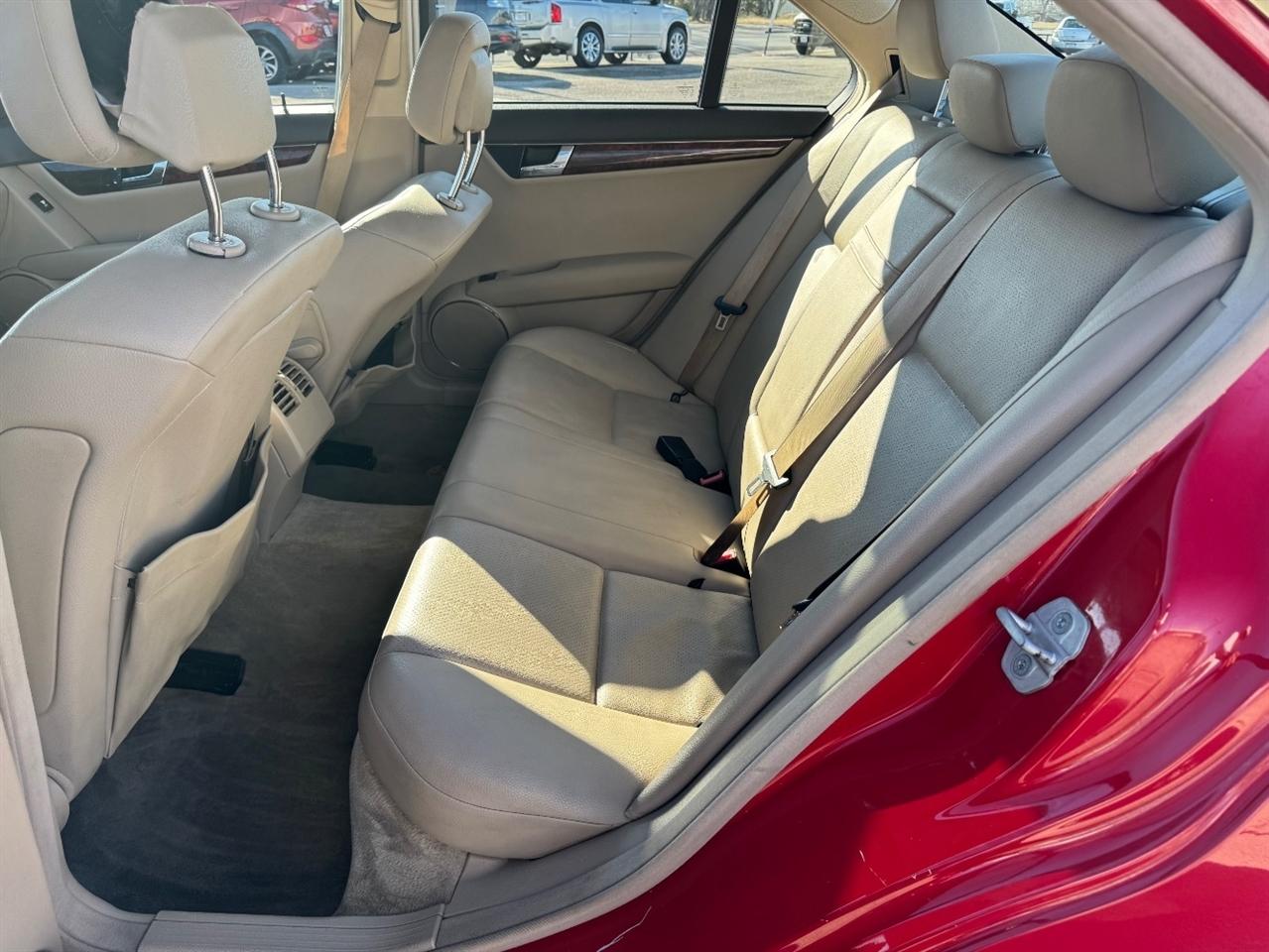 Mercedes-Benz C-Class C300 Sport Sedan 2010