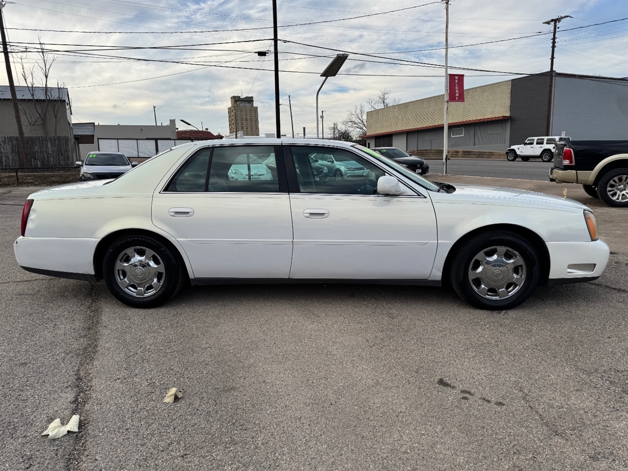 Cadillac DeVille Sedan 2005