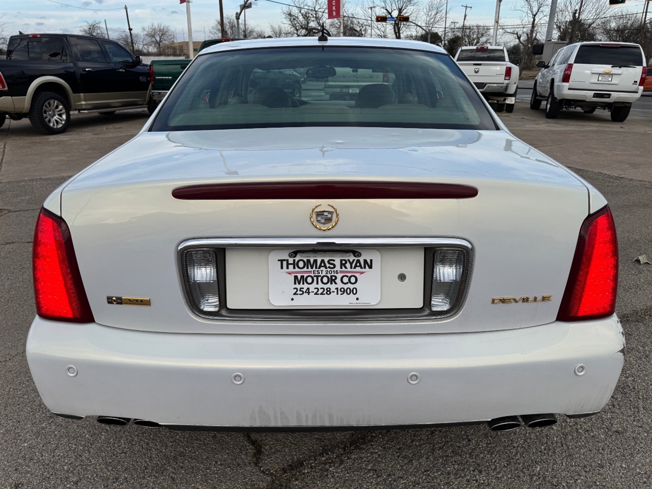 Cadillac DeVille Sedan 2005