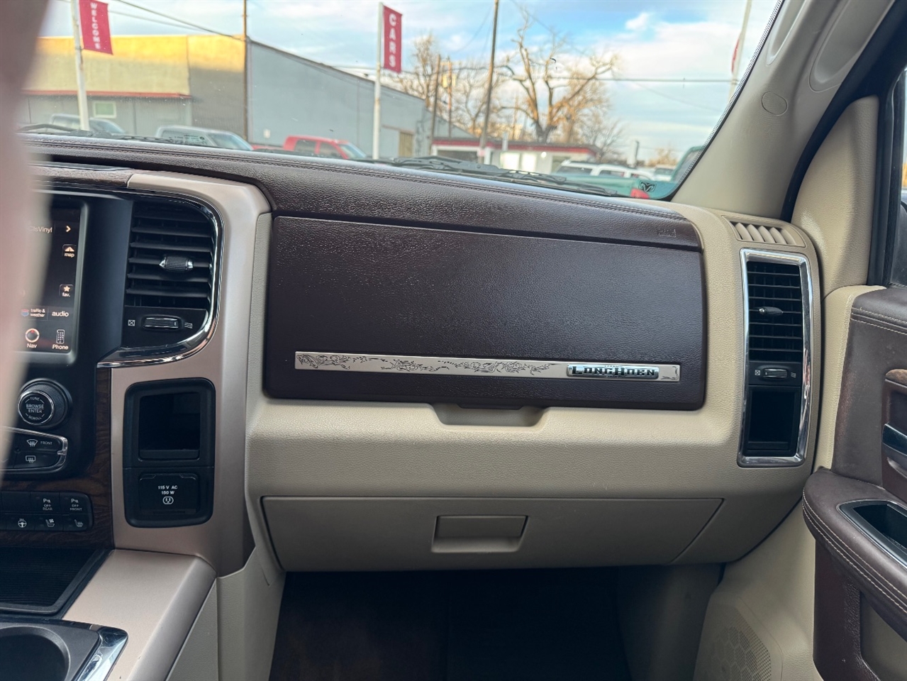 RAM 1500 Longhorn Crew Cab SWB 4WD 2015