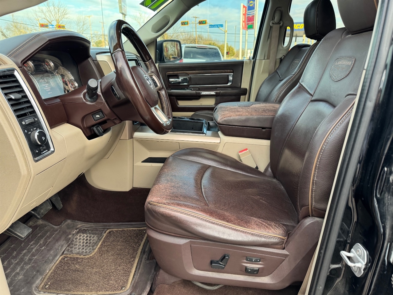 RAM 1500 Longhorn Crew Cab SWB 4WD 2015