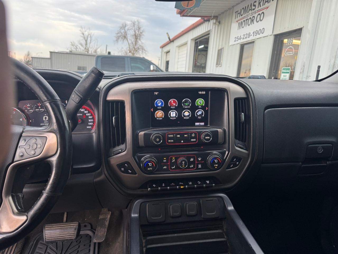 GMC Sierra 2500HD Denali Crew Cab 4WD 2016