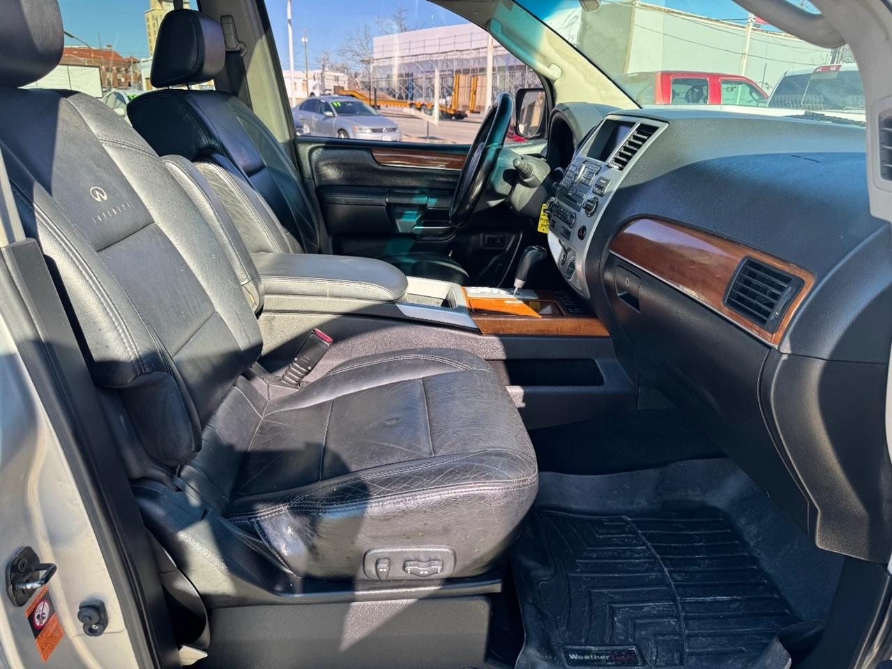 Infiniti QX56 AWD 2008