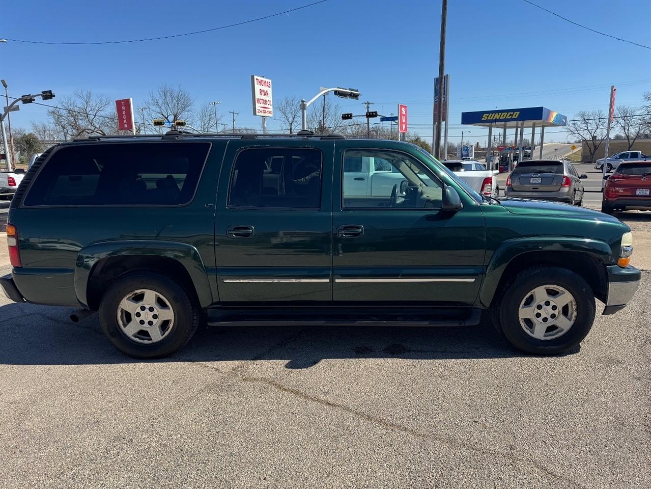 Chevrolet Suburban 1500 4WD 2003