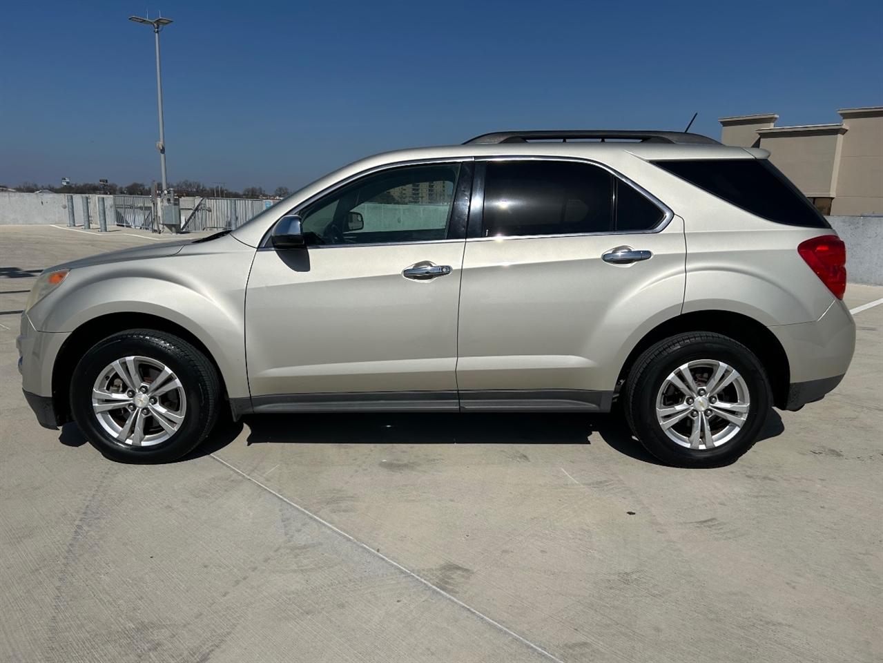 Chevrolet Equinox 2LT 2WD 2013