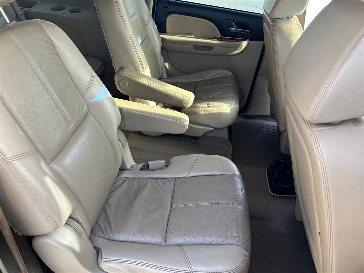 Chevrolet Suburban LTZ 1500 2WD 2008