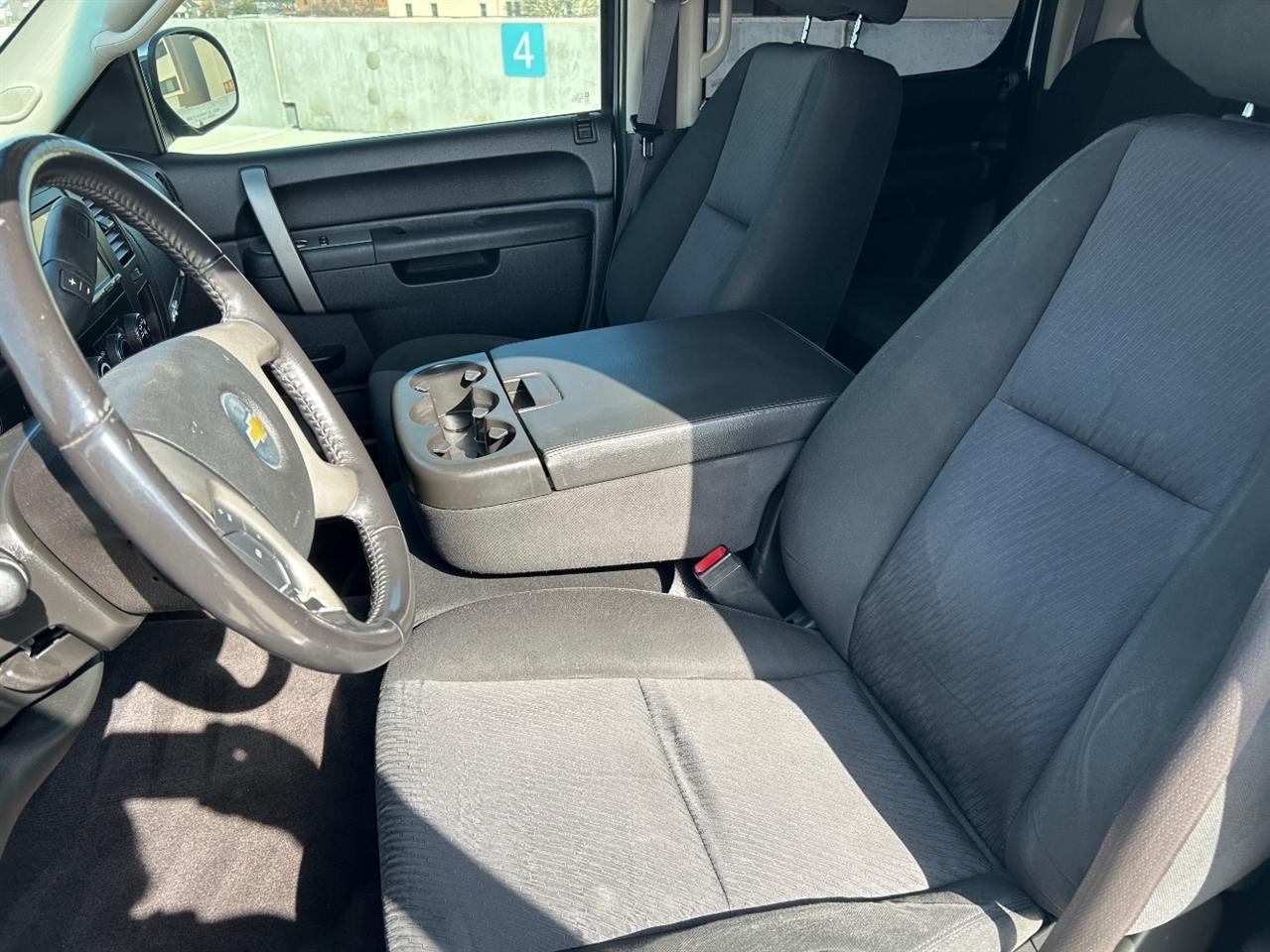 Chevrolet Silverado 1500 LT1 Crew Cab 2WD 2010