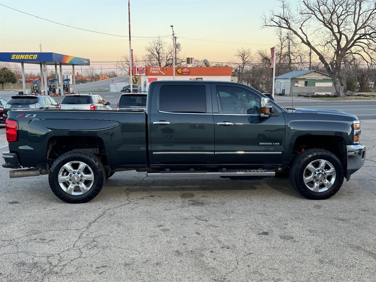 Chevrolet Silverado 2500HD LTZ Crew Cab 4WD 2018