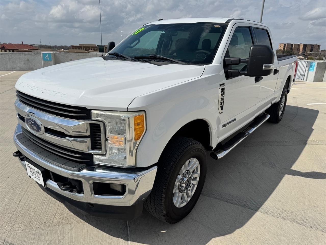 Ford F-250 SD XLT Crew Cab 4WD 2017