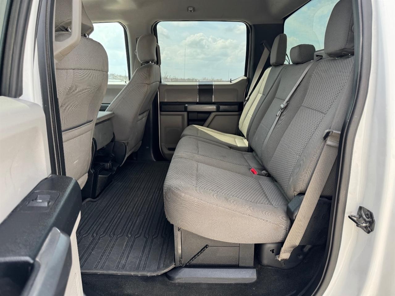 Ford F-250 SD XLT Crew Cab 4WD 2017