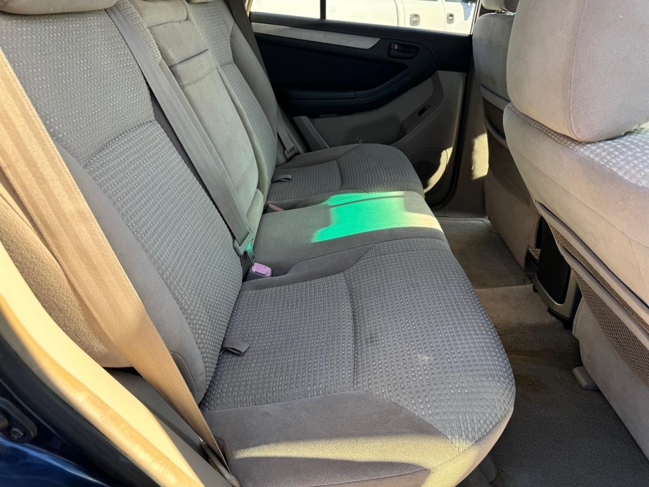 Toyota 4Runner SR5 2WD 2004