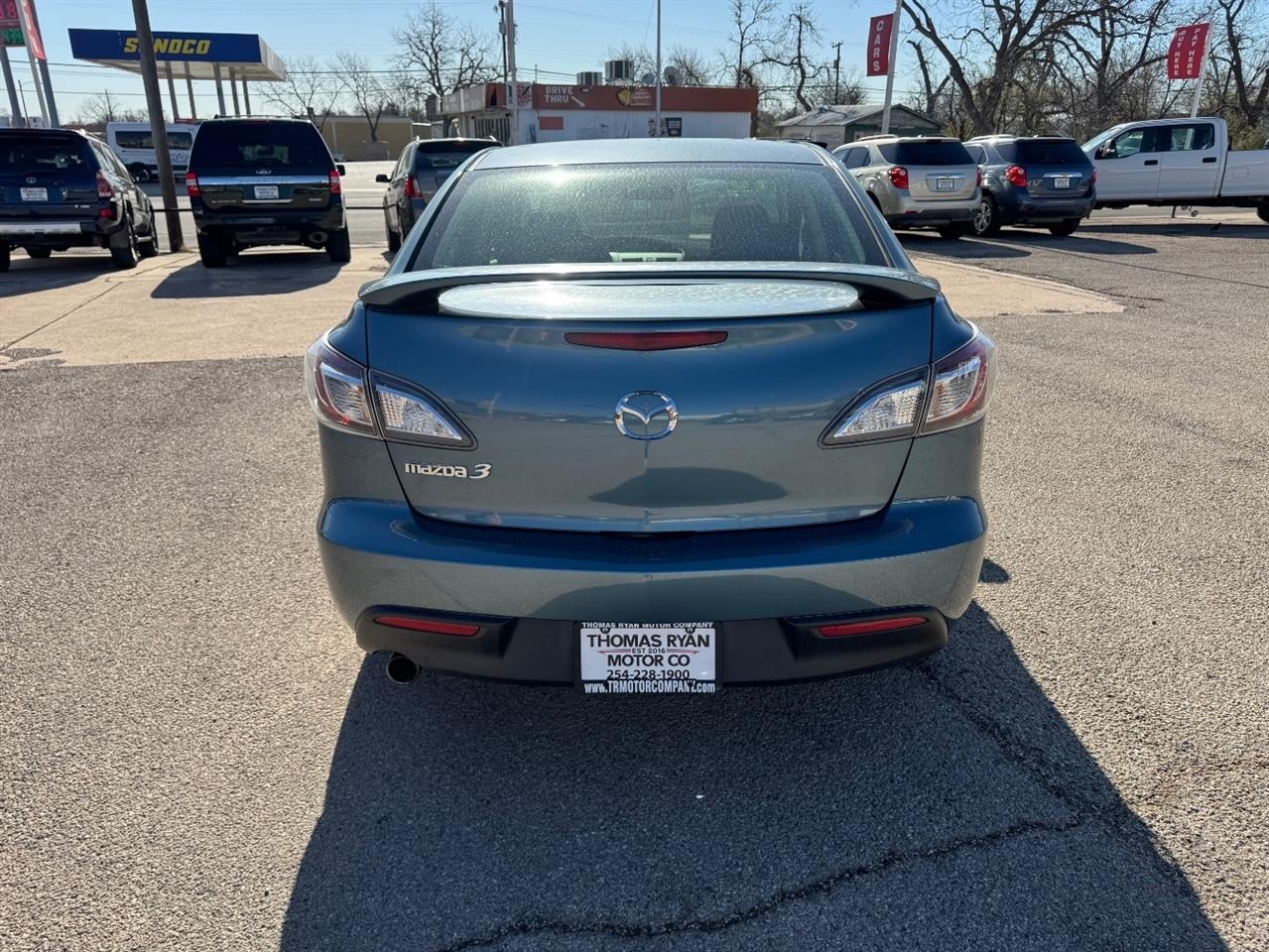 Mazda MAZDA3 i Touring 4-door 2010