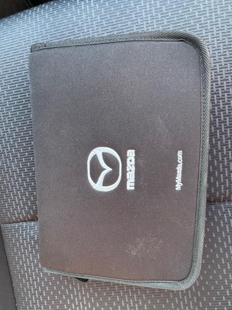 Mazda MAZDA3 i Touring 4-door 2010