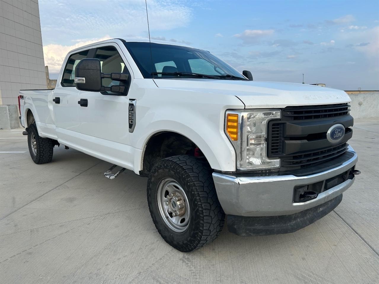 2017 Ford F-250 SD XL Crew Cab 4WD