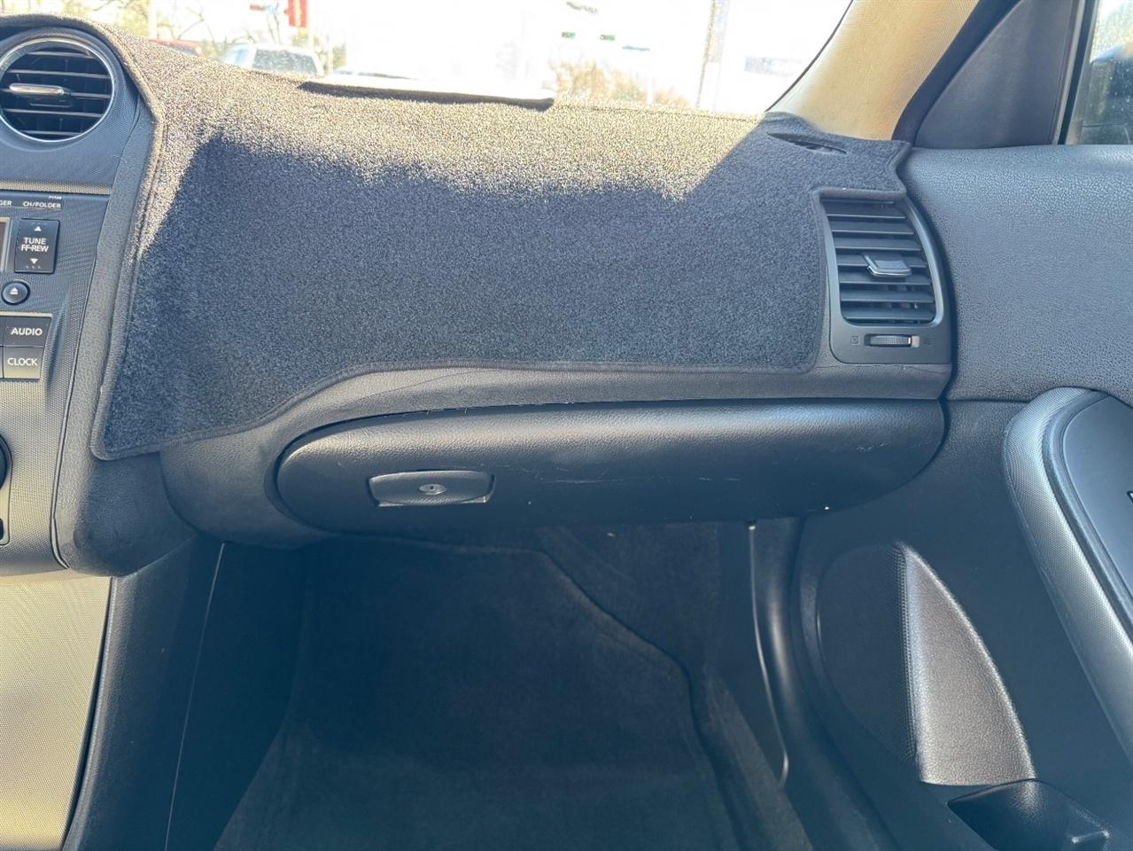 Nissan Altima 3.5 SE Coupe 2008