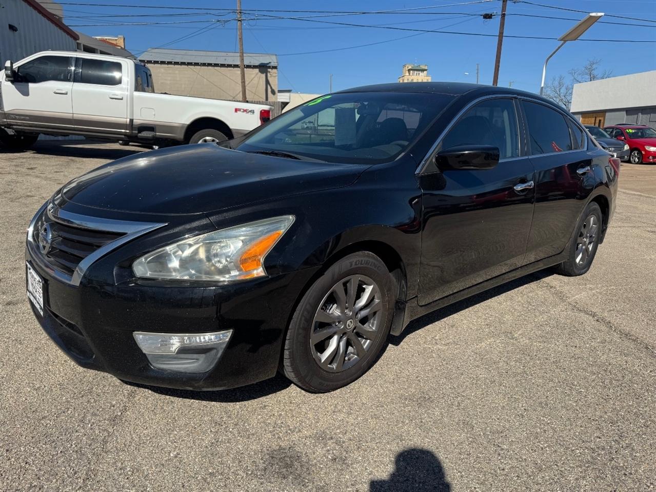 Nissan Altima 2.5 S 2015