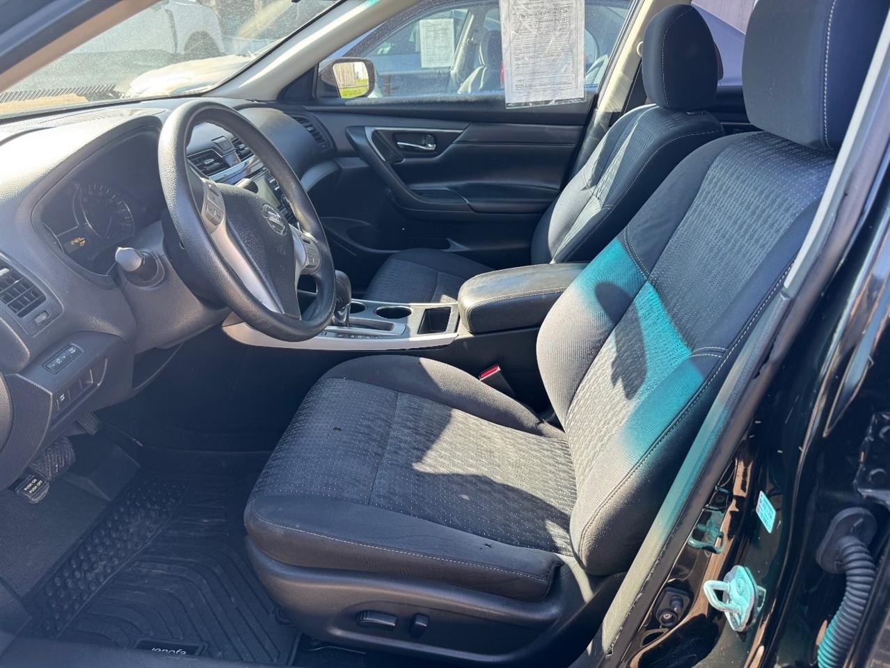 Nissan Altima 2.5 S 2015