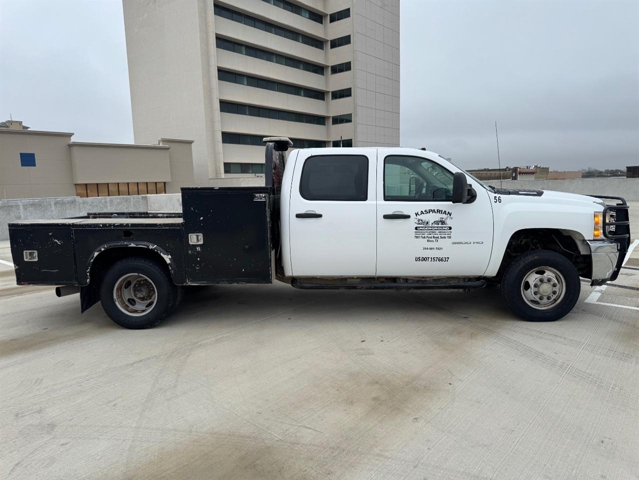 Chevrolet Silverado 3500HD Work Truck Crew Cab 4WD 2014