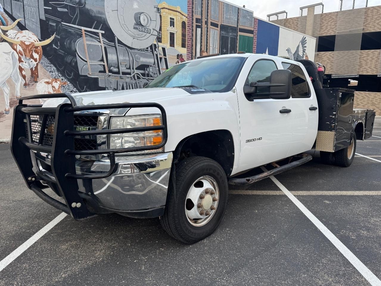 2014 Chevrolet Silverado 3500HD Work Truck Crew Cab 4WD
