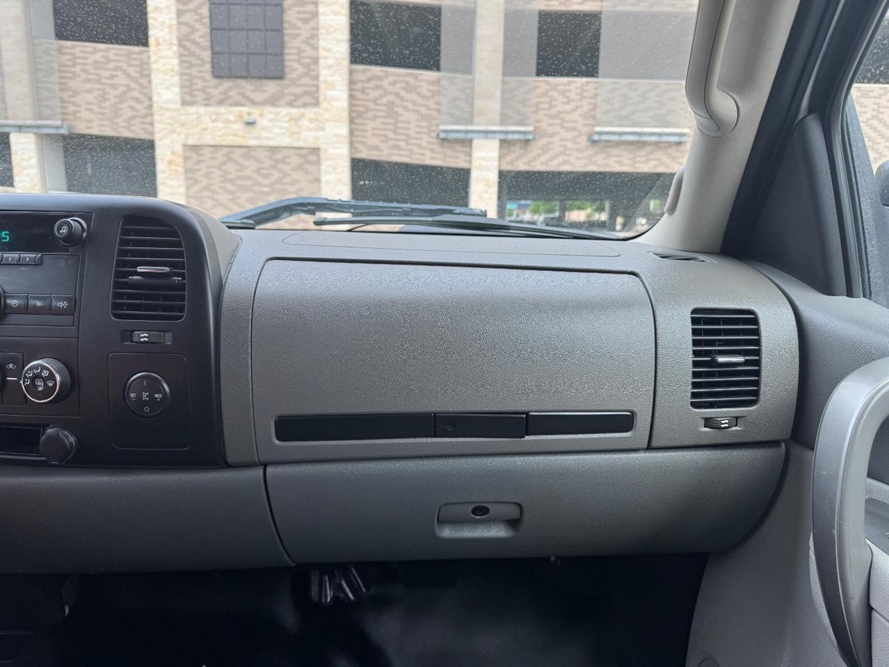 Chevrolet Silverado 3500HD Work Truck Crew Cab 4WD 2014