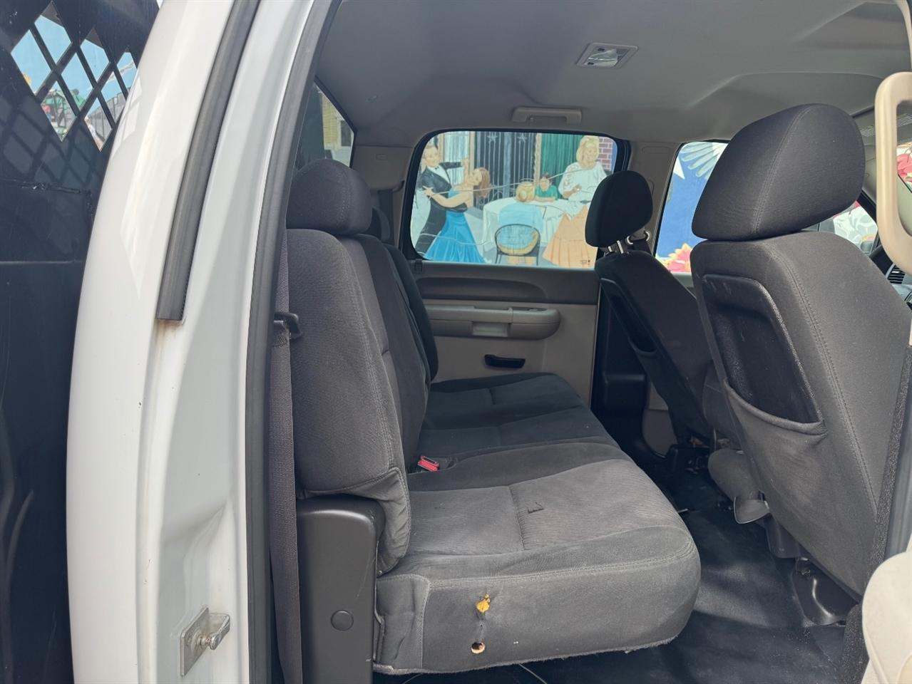 Chevrolet Silverado 3500HD Work Truck Crew Cab 4WD 2014