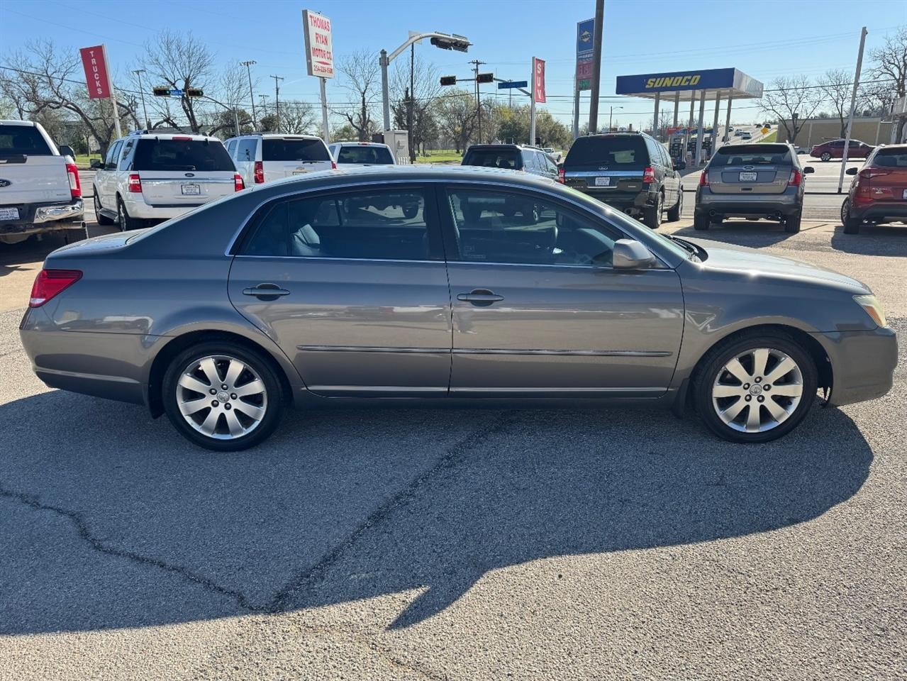 Toyota Avalon XLS 2005