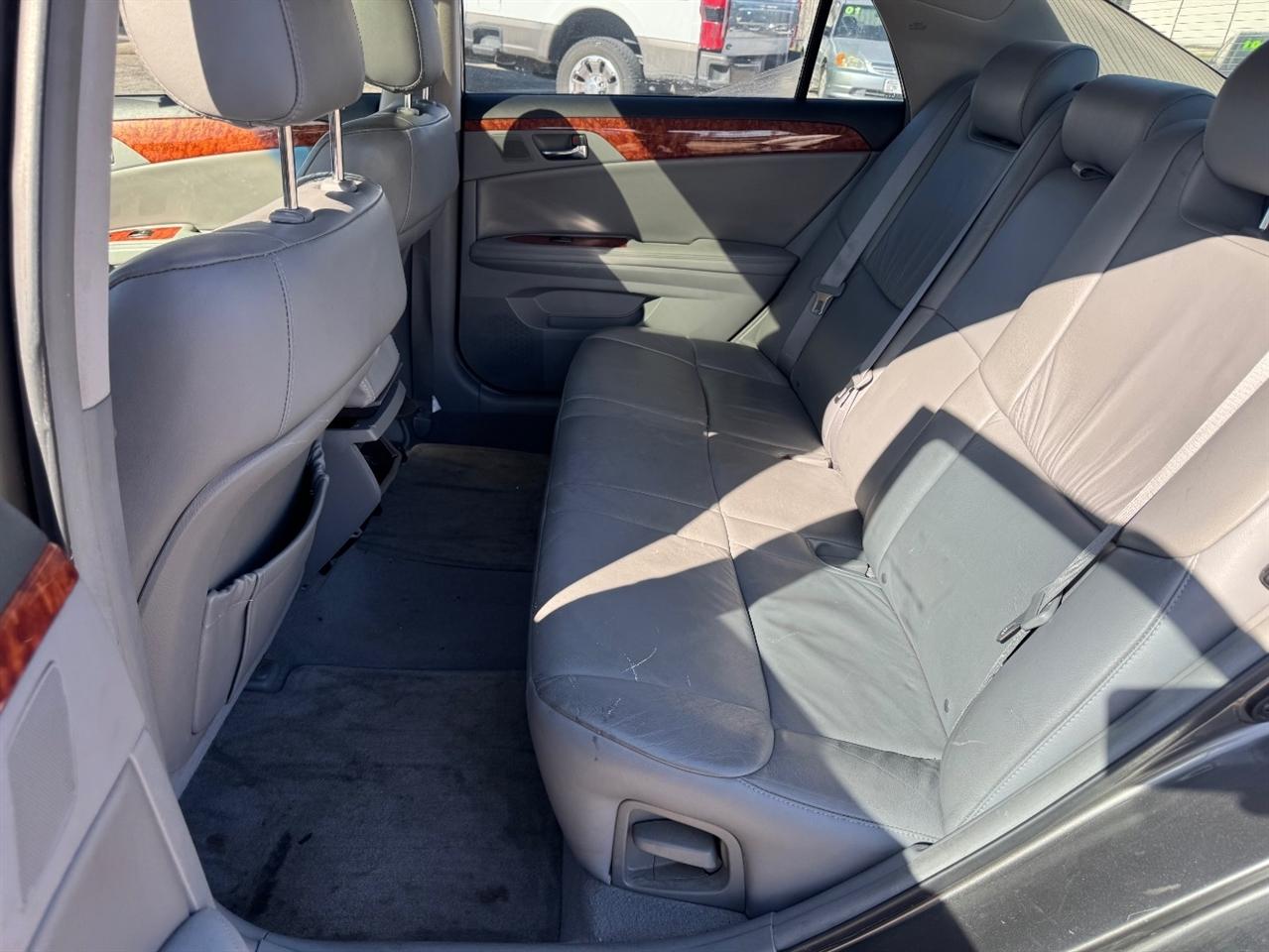 Toyota Avalon XLS 2005