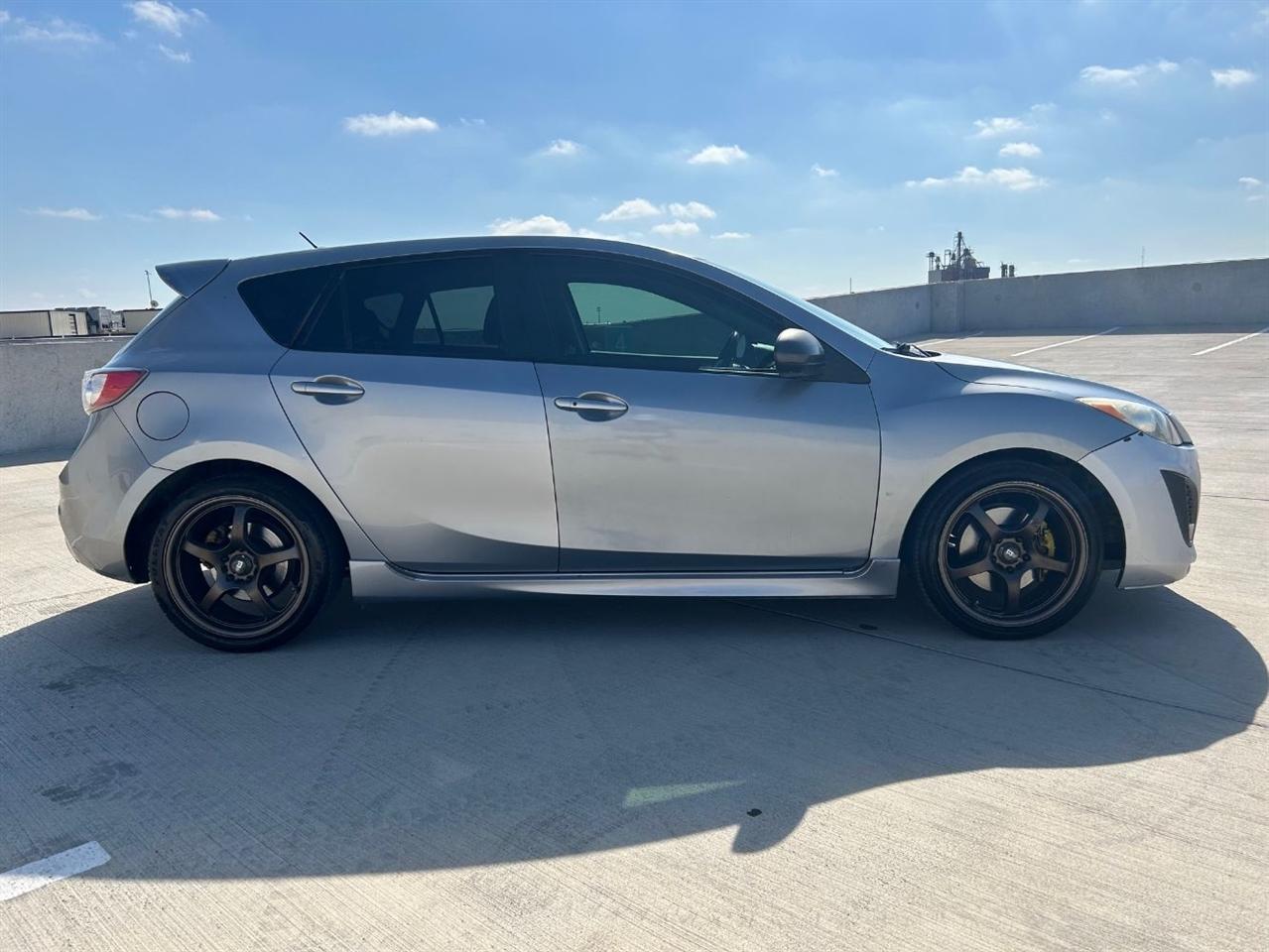 Mazda MAZDA3 s Sport 5-Door 2011