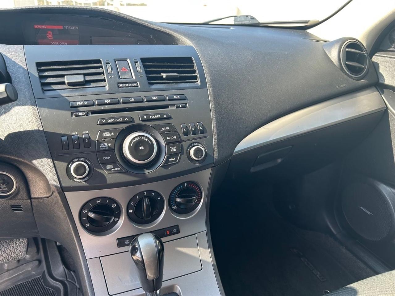 Mazda MAZDA3 s Sport 5-Door 2011