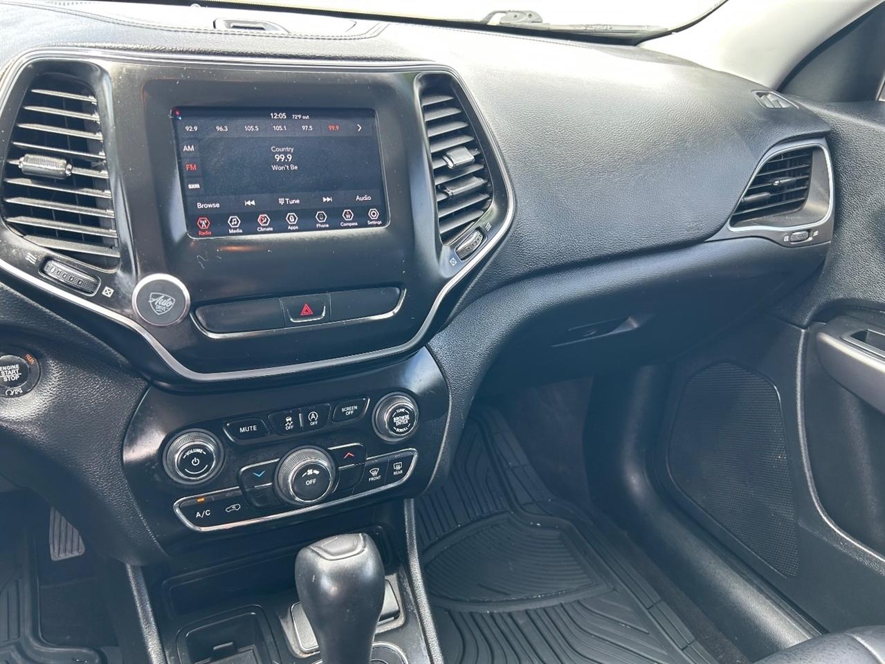 Jeep Cherokee Latitude Plus FWD 2019