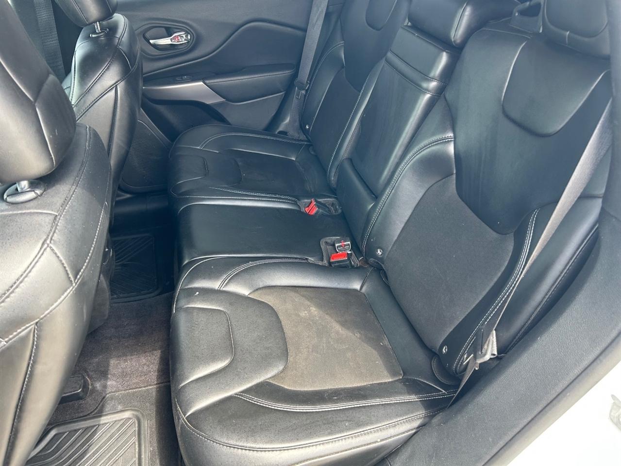 Jeep Cherokee Latitude Plus FWD 2019