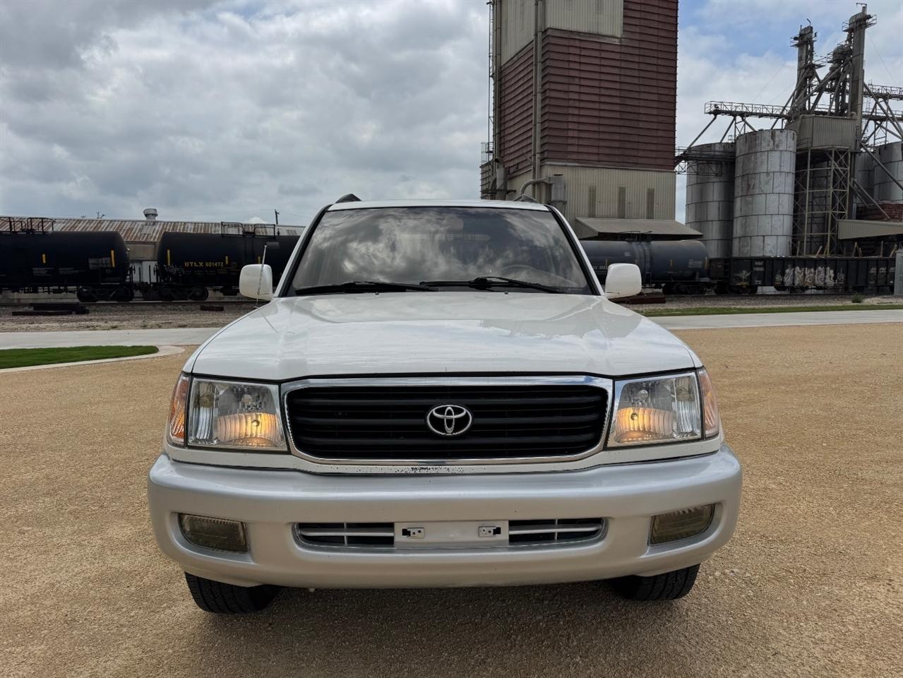 Toyota Land Cruiser 4WD 2000