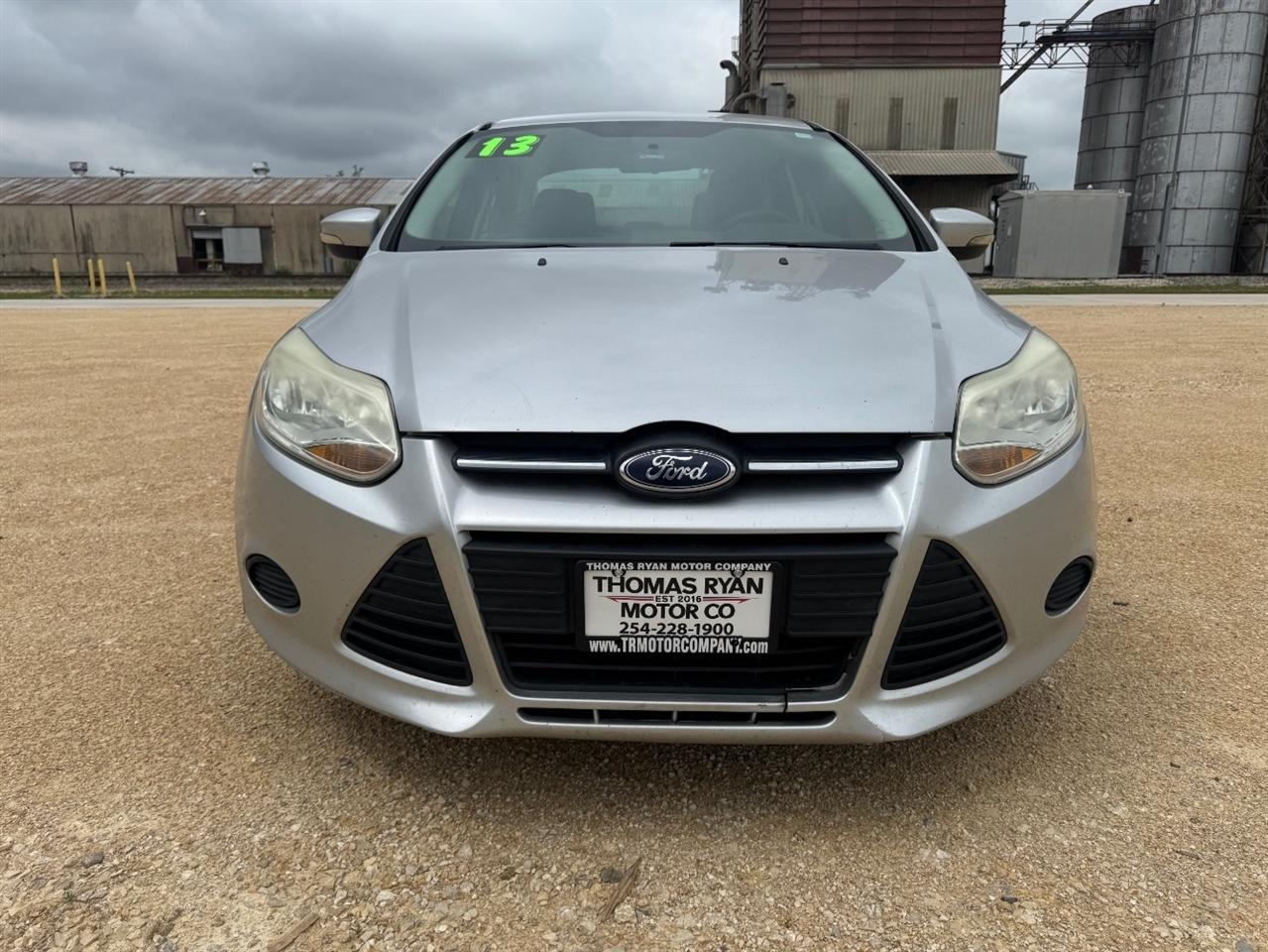 Ford Focus SE Sedan 2013