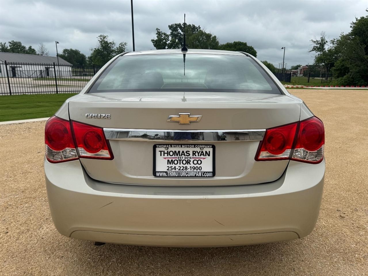 Chevrolet Cruze LS Auto 2013