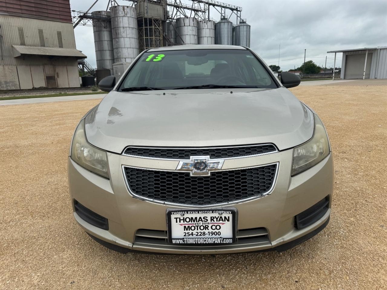 Chevrolet Cruze LS Auto 2013