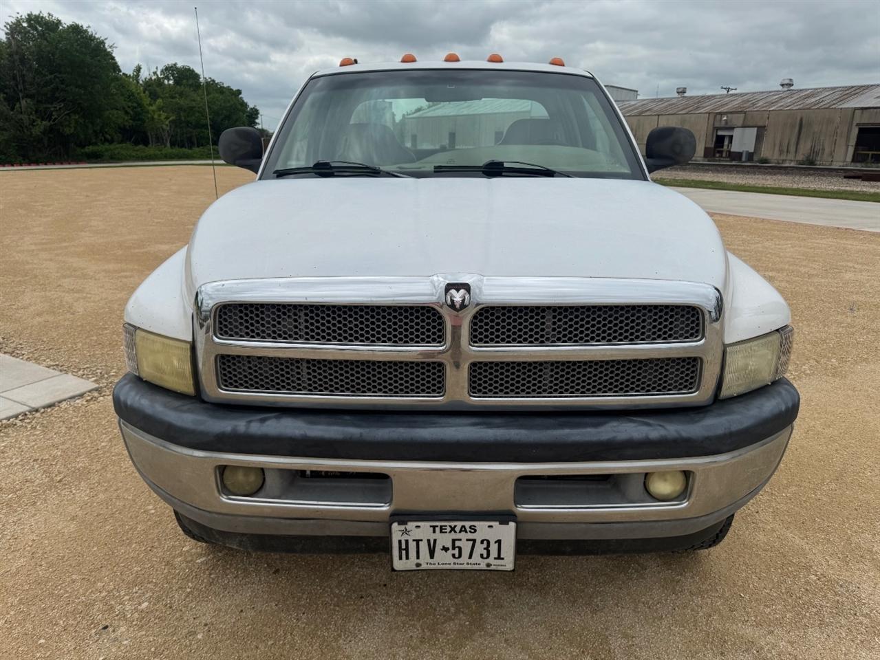 Dodge Ram 3500 ST Quad Cab 4WD 2002