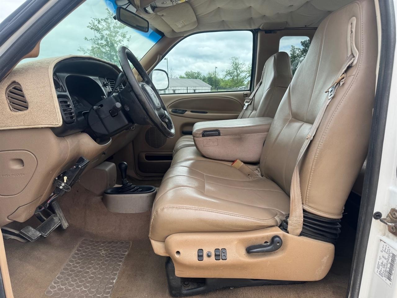 Dodge Ram 3500 ST Quad Cab 4WD 2002