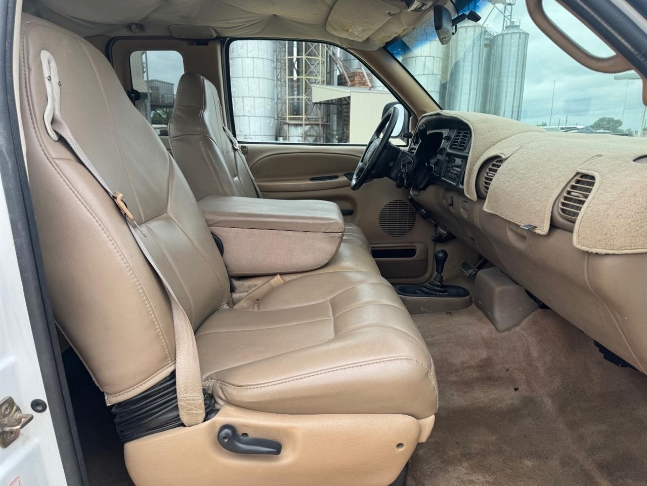 Dodge Ram 3500 ST Quad Cab 4WD 2002