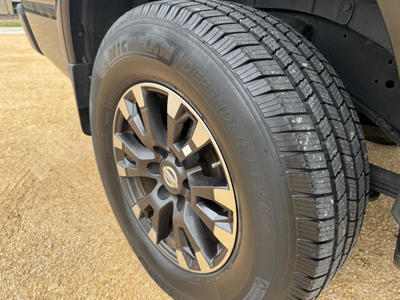 Nissan Titan PRO-4X Crew Cab 4WD 2018