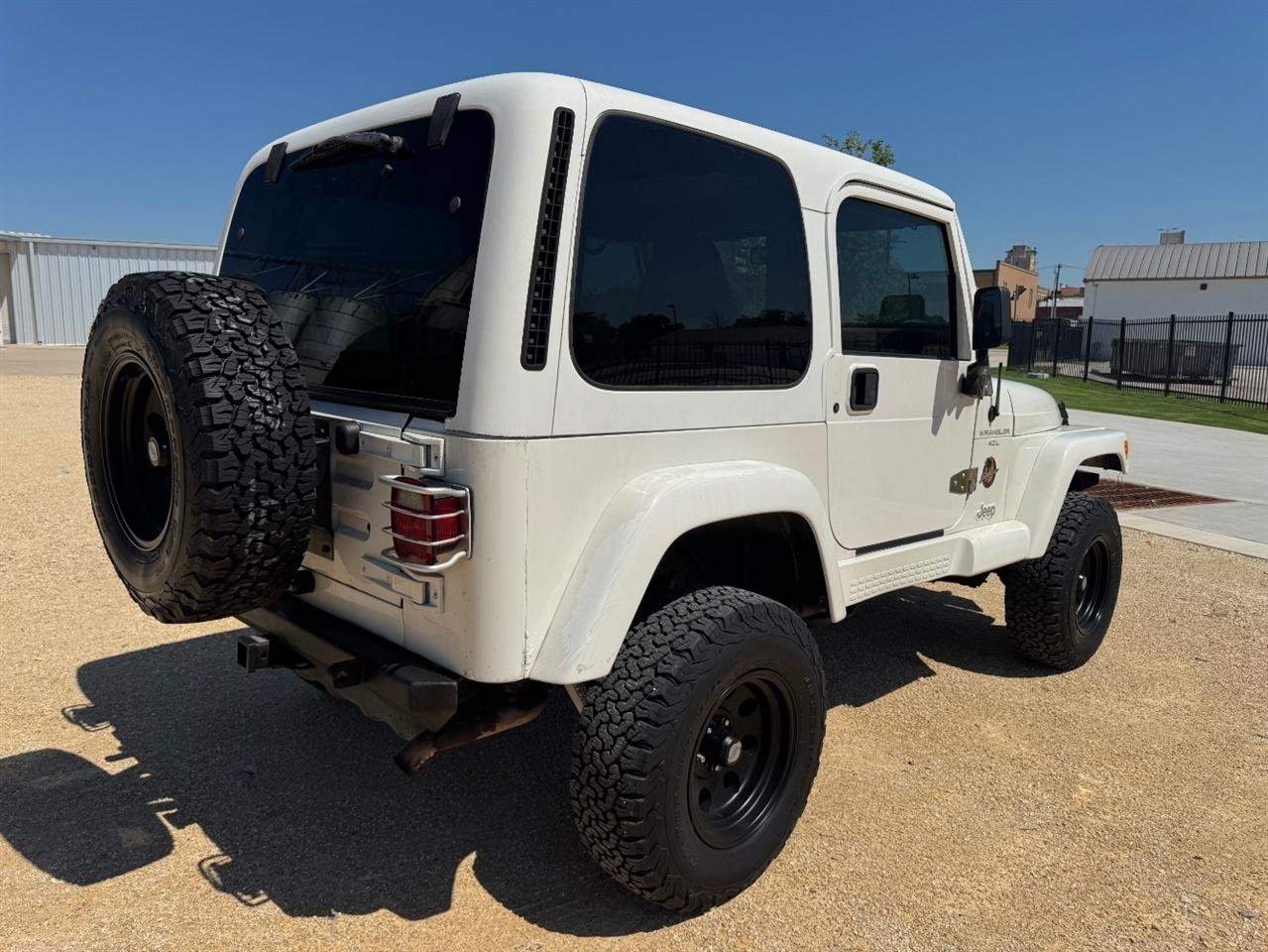 Jeep Wrangler Sahara 1998