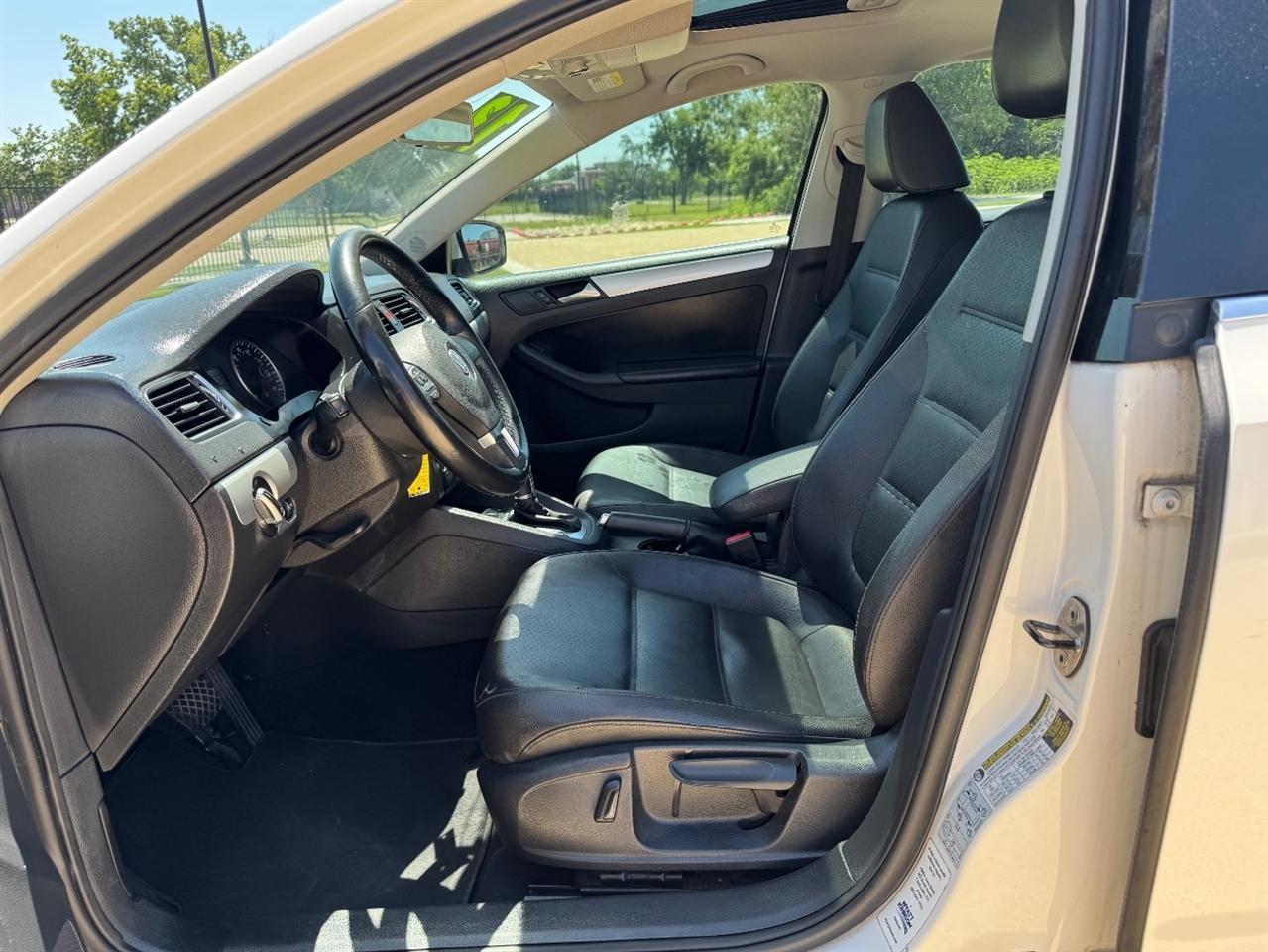 Volkswagen Jetta SE 2013