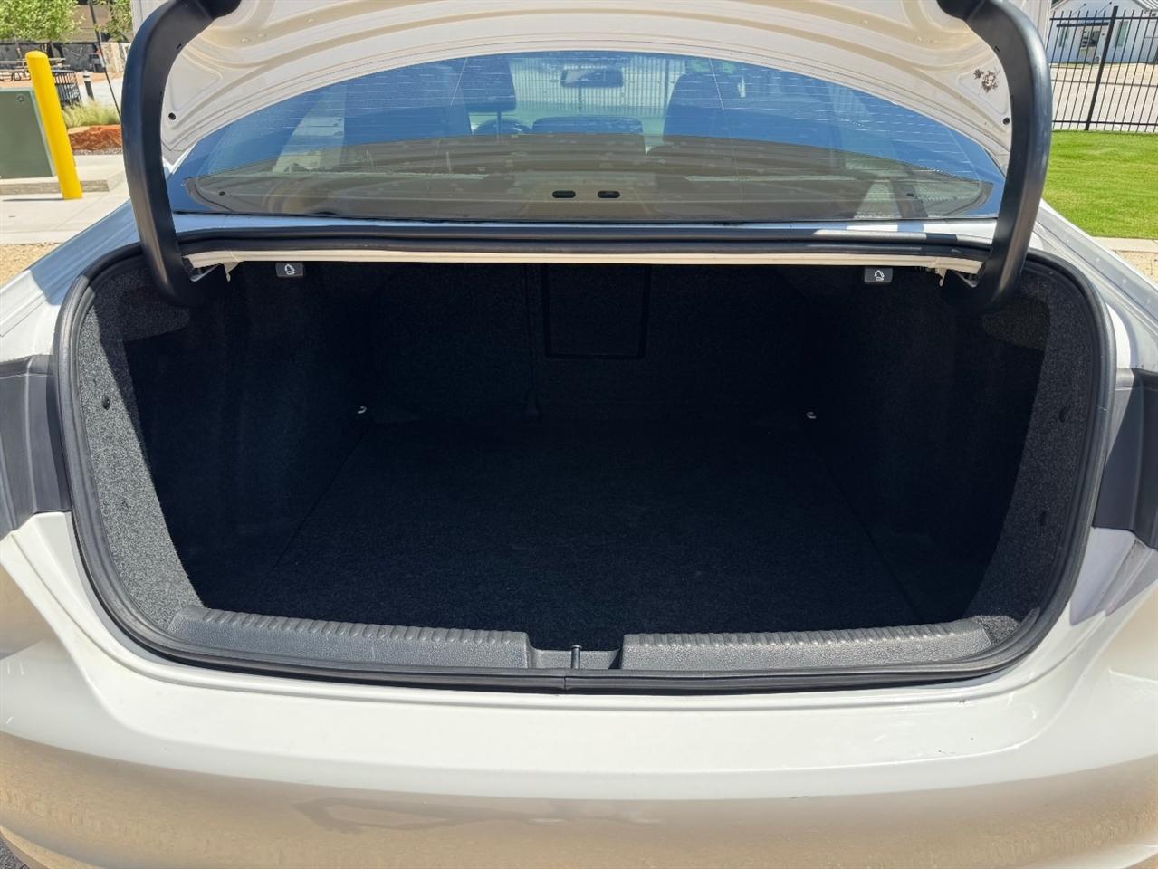 Volkswagen Jetta SE 2013