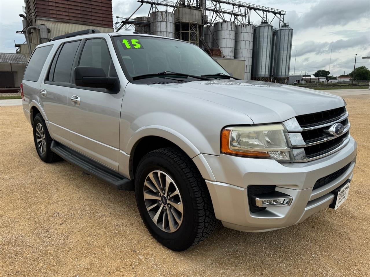 2015 Ford Expedition XLT 2WD