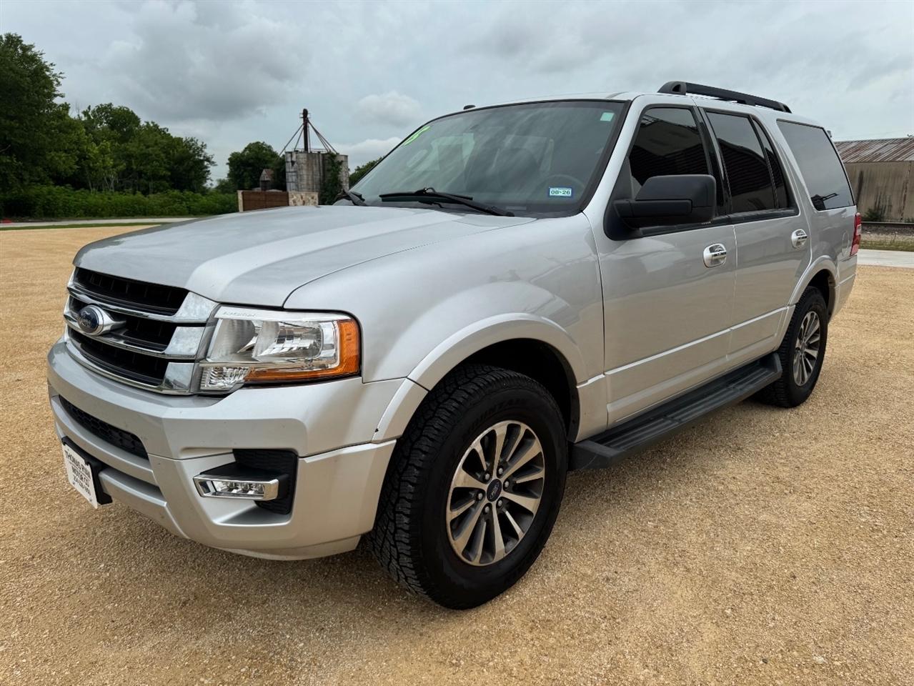 Ford Expedition XLT 2WD 2015