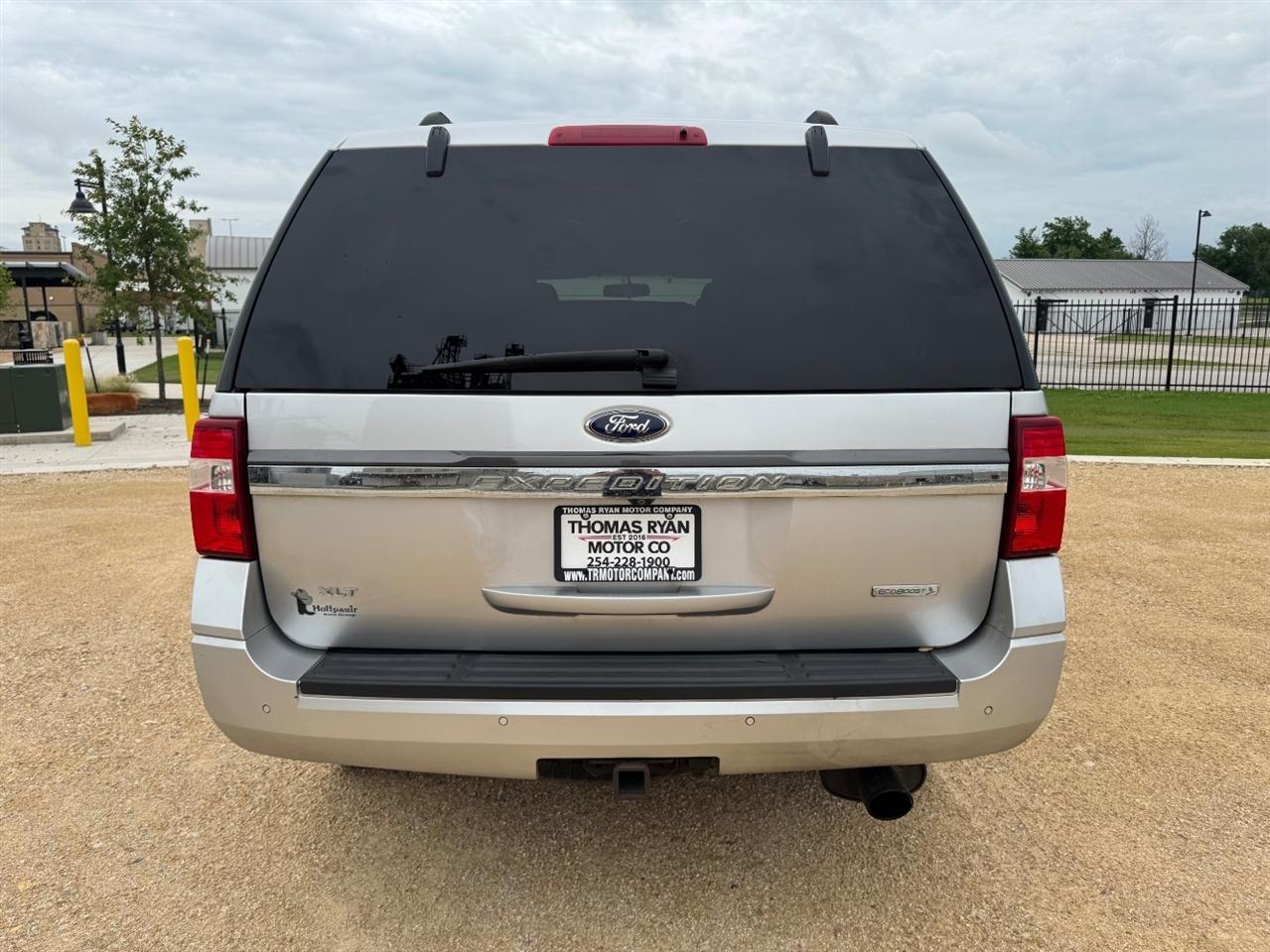 Ford Expedition XLT 2WD 2015