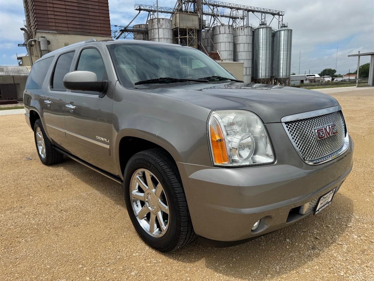 2012 GMC Yukon Denali XL 4WD